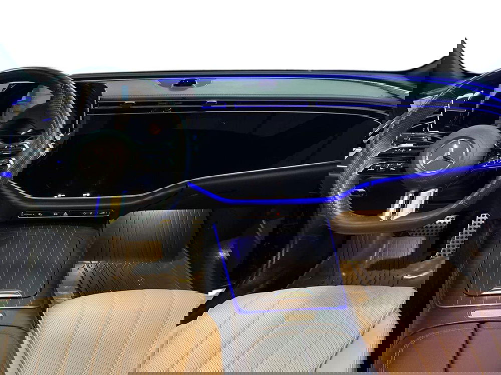 Mercedes-Benz Classe E usata a Bari (8)