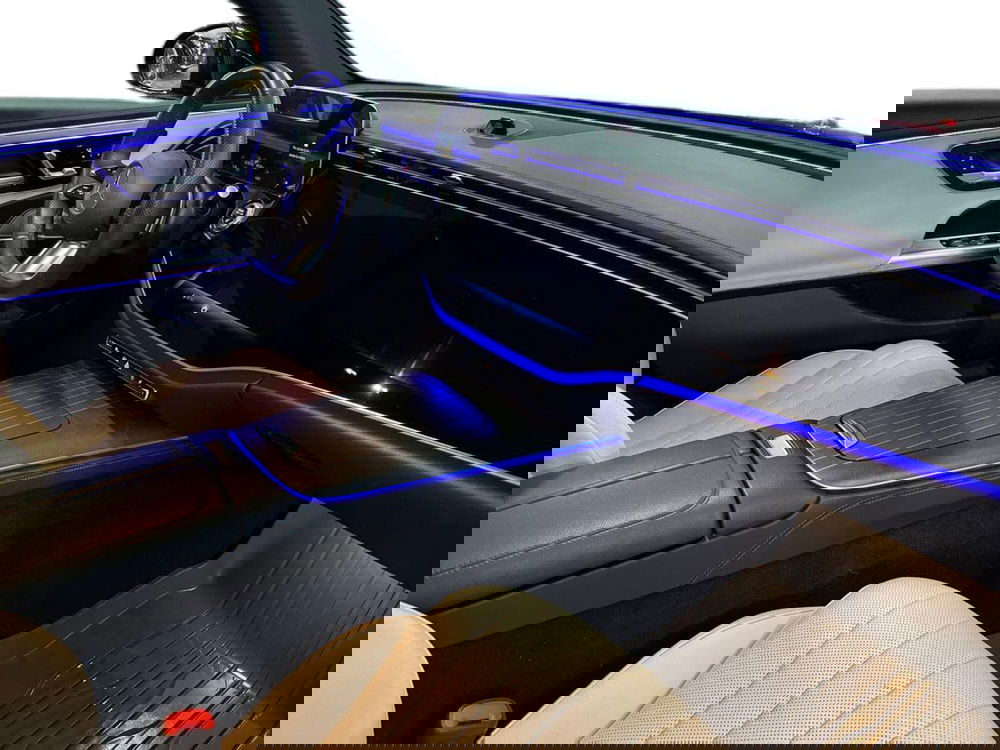 Mercedes-Benz Classe E usata a Bari (9)