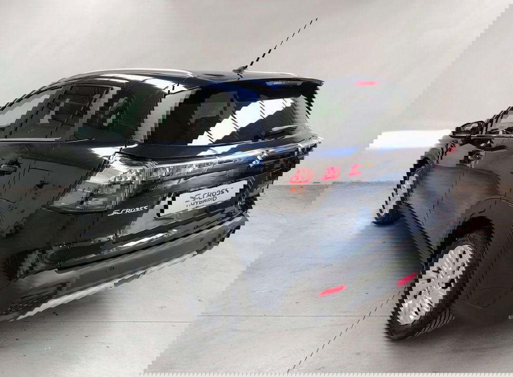 Suzuki S-Cross nuova a Rovigo (13)