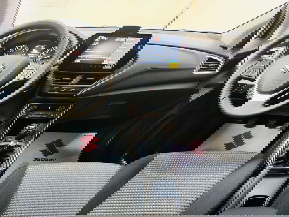 Suzuki S-Cross nuova a Rovigo (8)