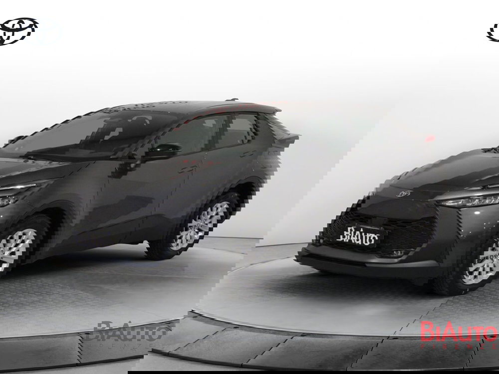 Toyota Toyota C-HR nuova a Firenze