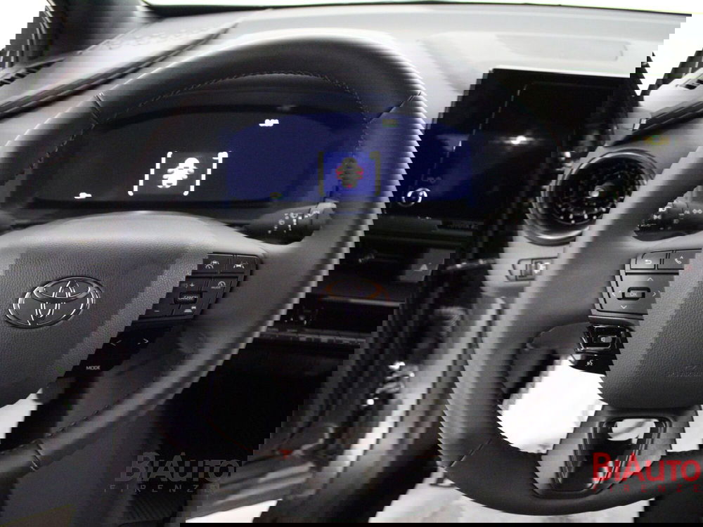 Toyota Toyota C-HR nuova a Firenze (10)