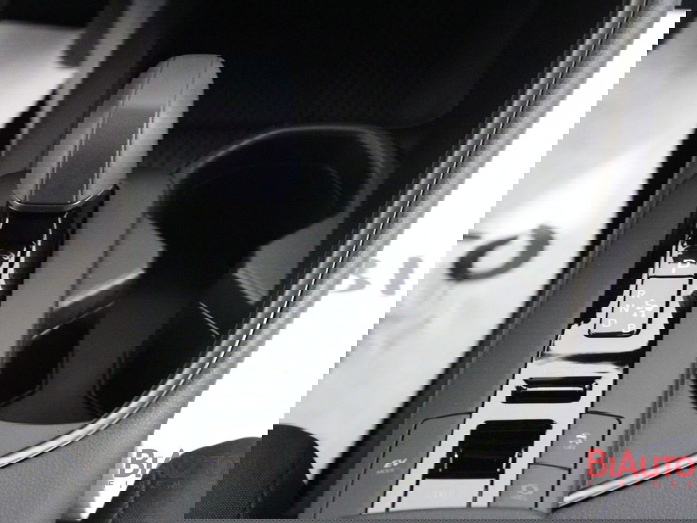 Toyota Toyota C-HR nuova a Firenze (15)