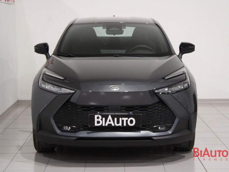 Toyota Toyota C-HR nuova a Firenze (3)