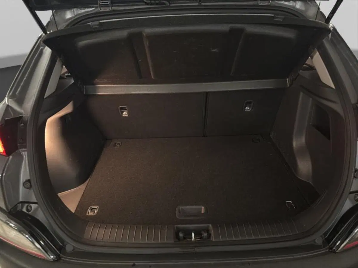 Hyundai Kona usata a Genova (17)