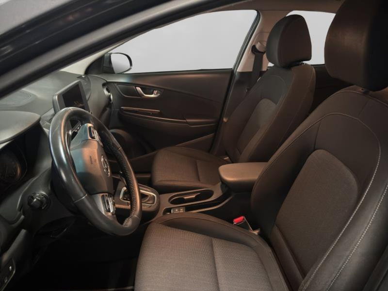 Hyundai Kona usata a Genova (9)