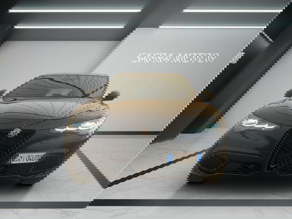 Alfa Romeo Stelvio usata a Cosenza (2)