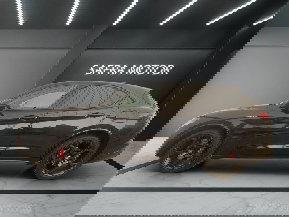 Alfa Romeo Stelvio usata a Cosenza (3)