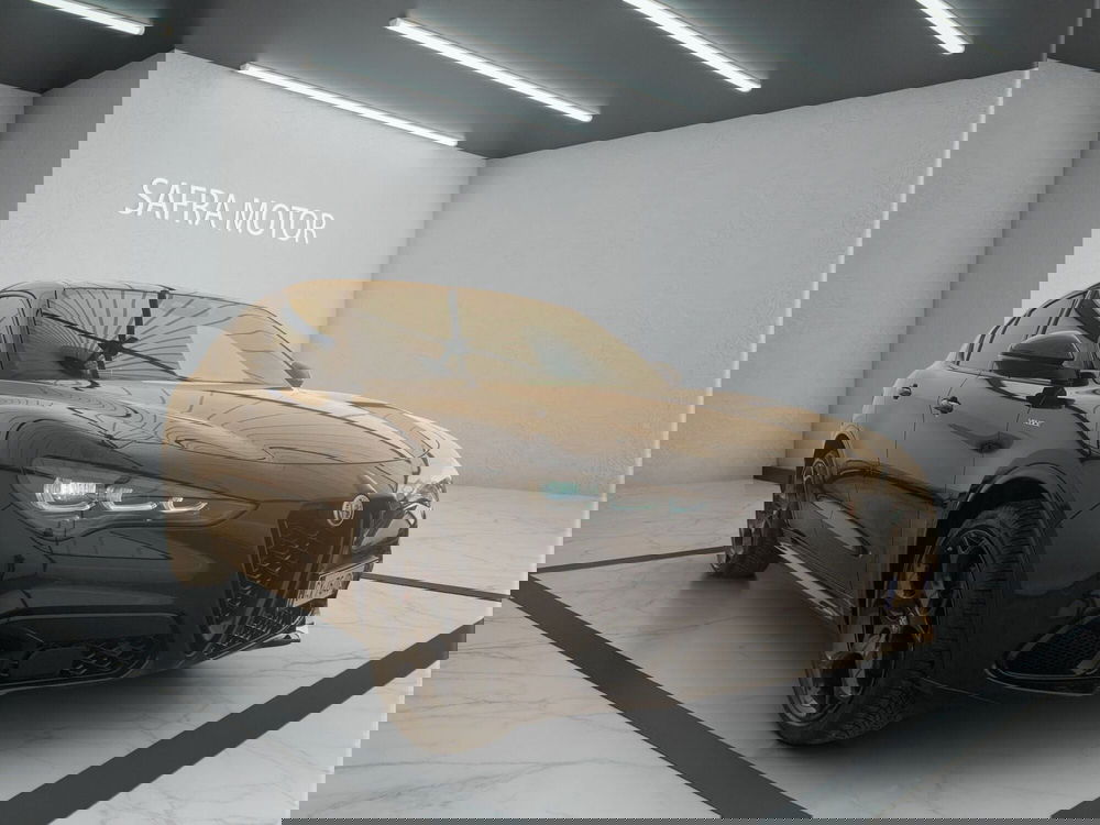 Alfa Romeo Stelvio usata a Cosenza (8)