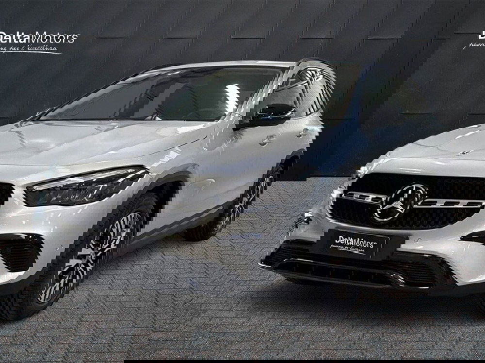 Mercedes-Benz GLA SUV nuova a Rimini