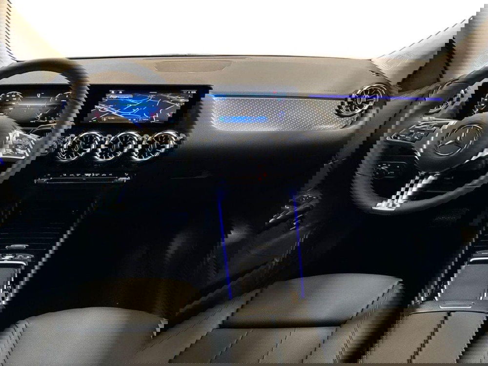 Mercedes-Benz GLA SUV nuova a Rimini (10)