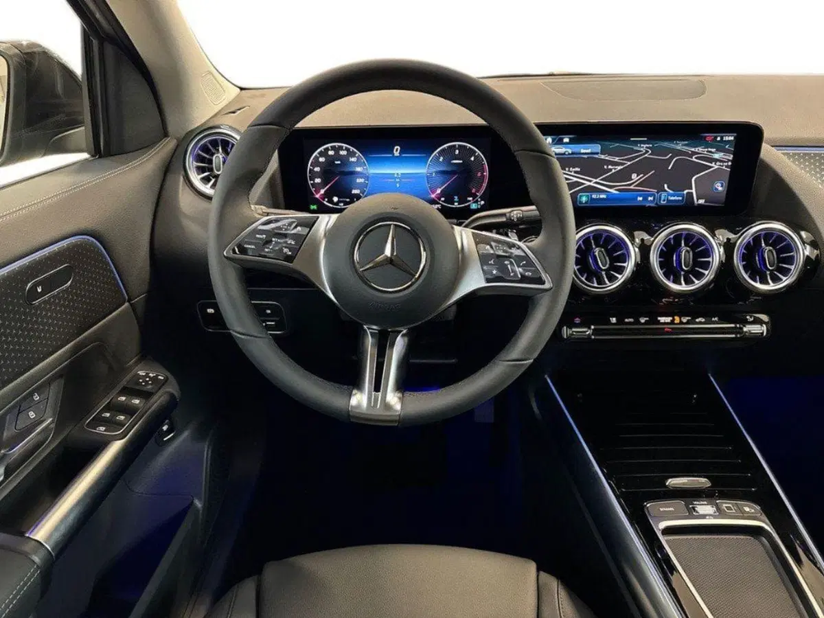 Mercedes-Benz GLA SUV nuova a Rimini (11)