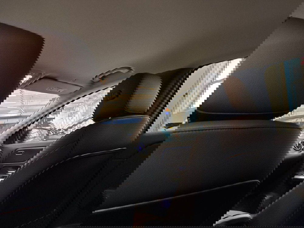 Mercedes-Benz GLA SUV nuova a Rimini (18)