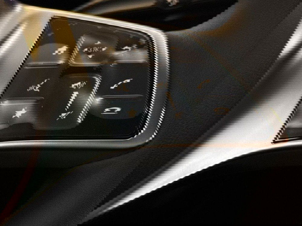 Mercedes-Benz GLA SUV nuova a Rimini (20)