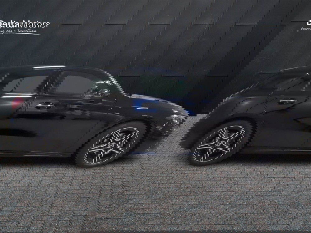 Mercedes-Benz Classe A Sedan nuova a Macerata (5)