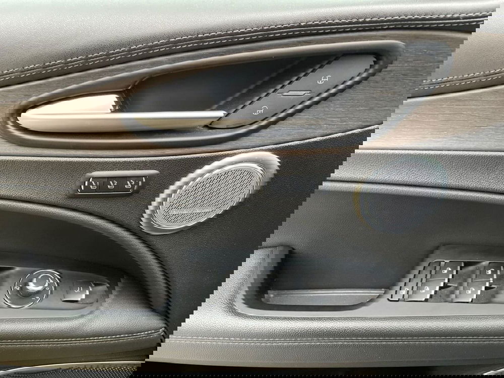 Alfa Romeo Stelvio usata a Macerata (17)