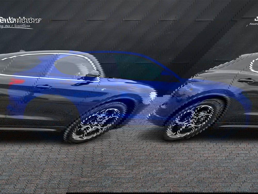 Alfa Romeo Stelvio usata a Macerata (5)