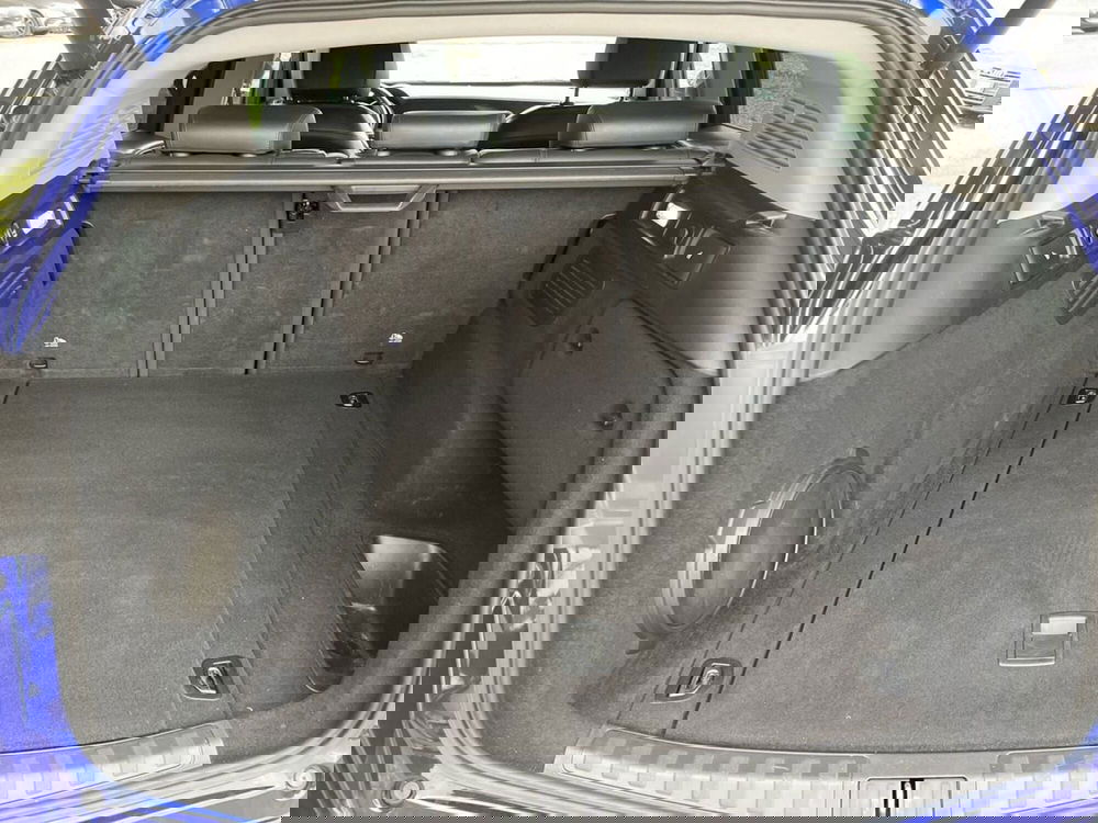 Alfa Romeo Stelvio usata a Macerata (7)