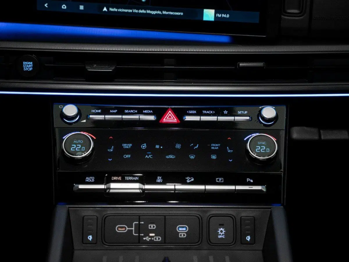 Hyundai Santa Fe nuova a Macerata (17)