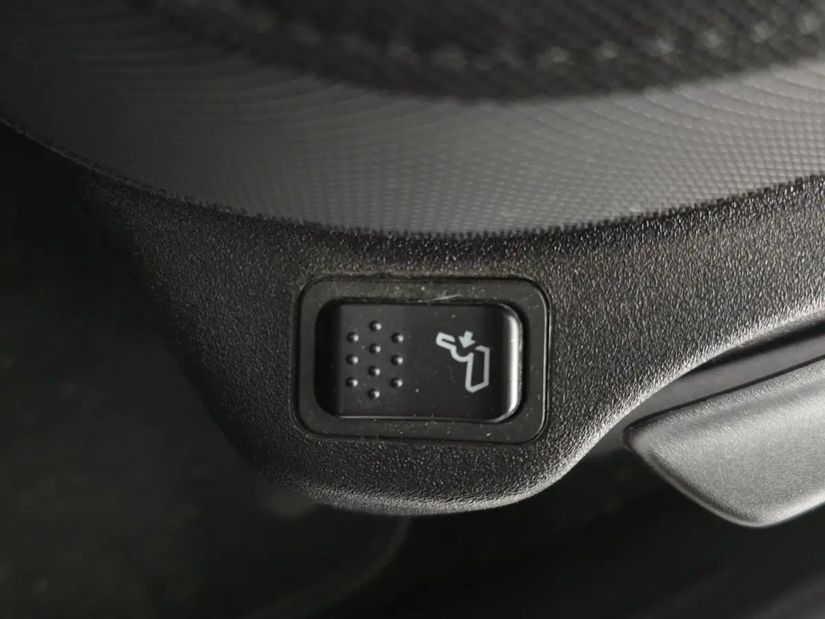 Jeep Renegade usata a Asti (17)