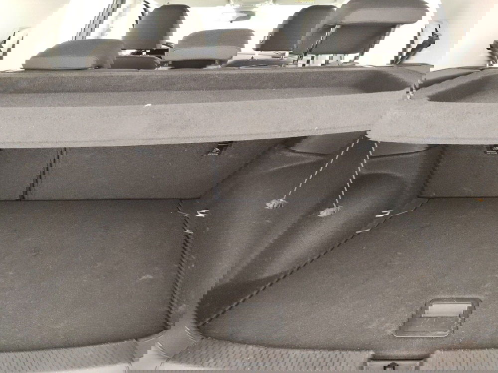 Volkswagen T-Cross usata a Massa-Carrara (16)