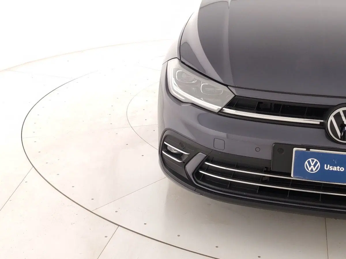 Volkswagen Polo usata a Massa-Carrara (5)