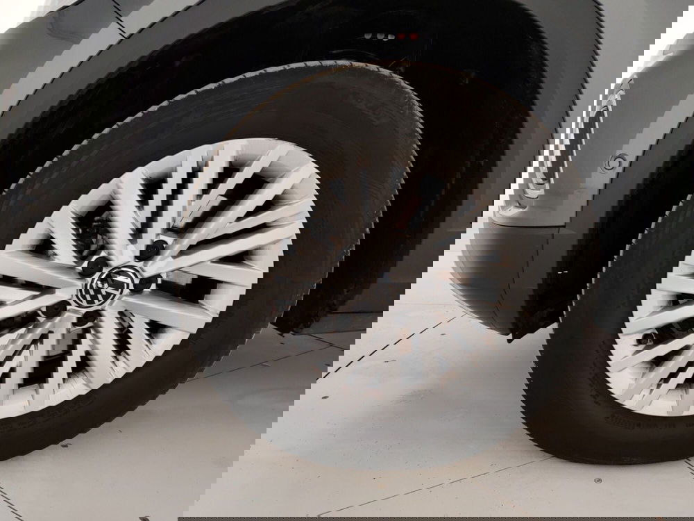 Volkswagen T-Roc usata a Massa-Carrara (6)