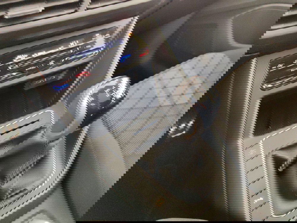 Volkswagen Taigo usata a Massa-Carrara (12)