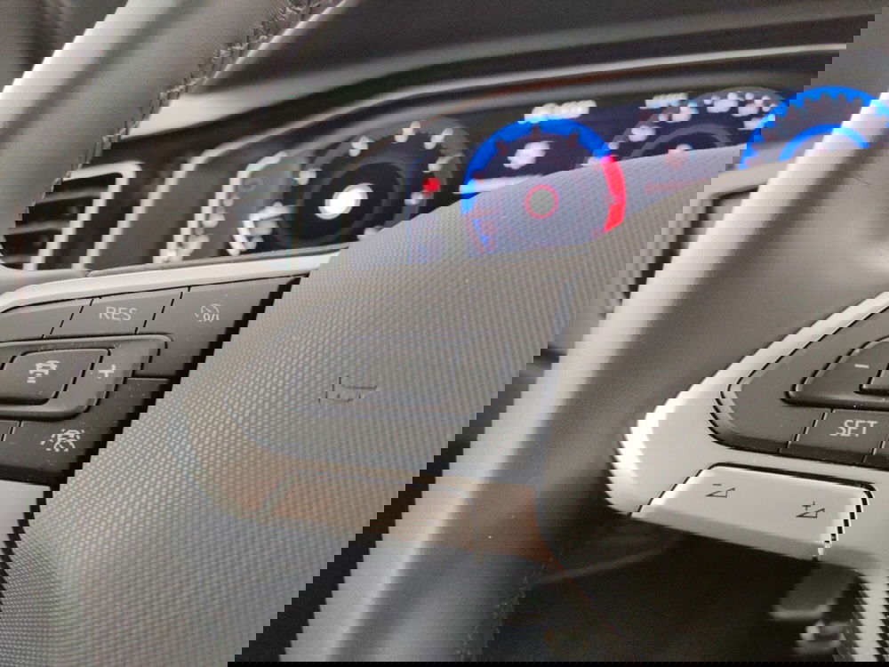 Volkswagen Taigo usata a Massa-Carrara (15)