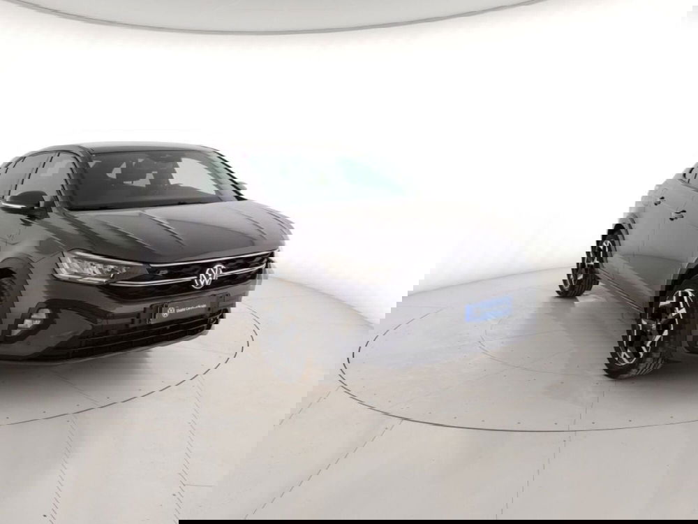 Volkswagen Taigo usata a Massa-Carrara (4)