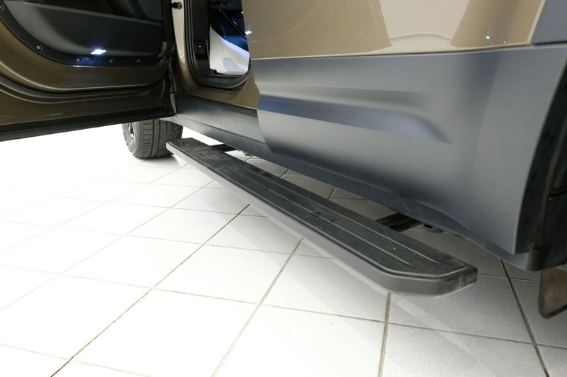 Land Rover Defender usata a Mantova (12)