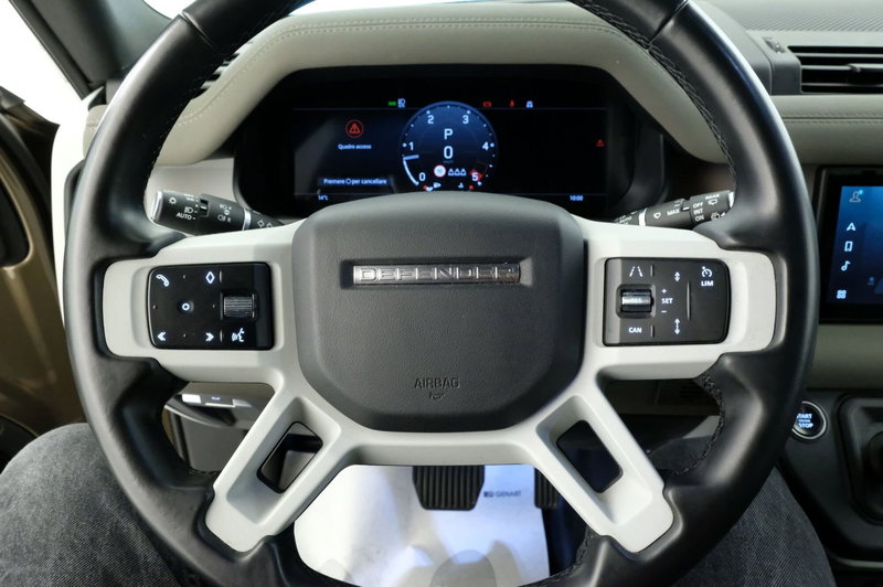 Land Rover Defender usata a Mantova (16)