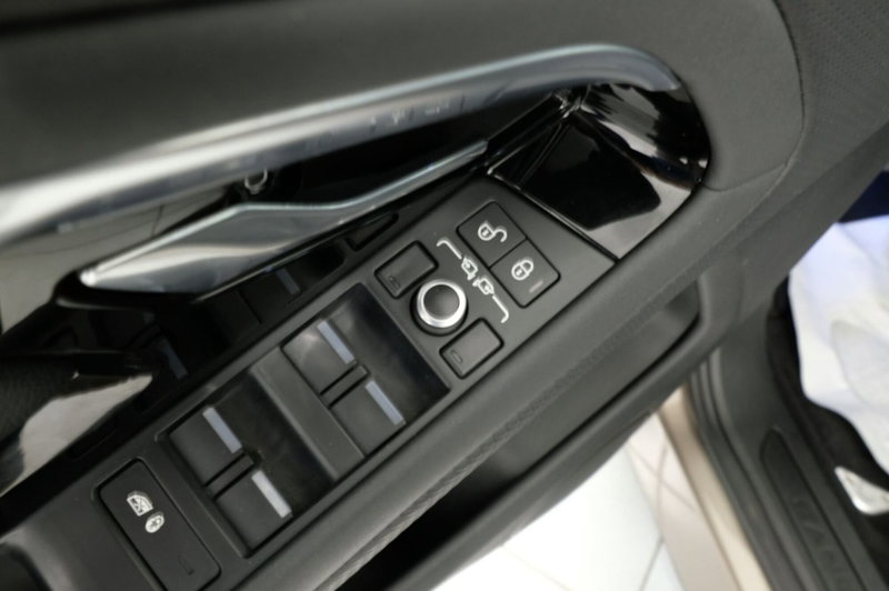 Land Rover Range Rover Evoque usata a Mantova (15)