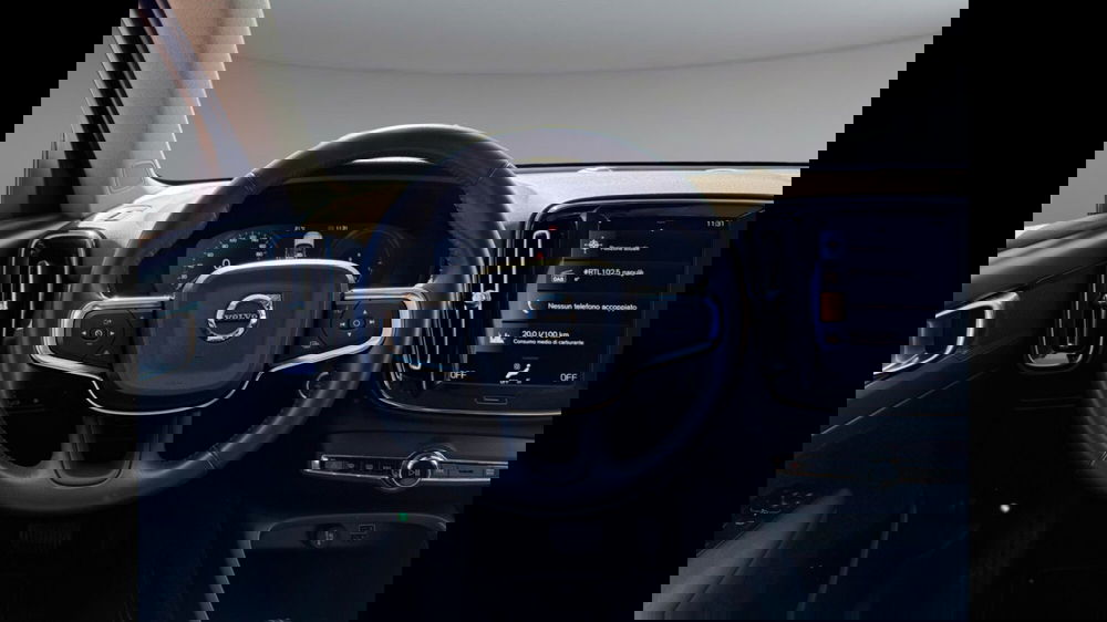 Volvo XC40 usata a Palermo (7)