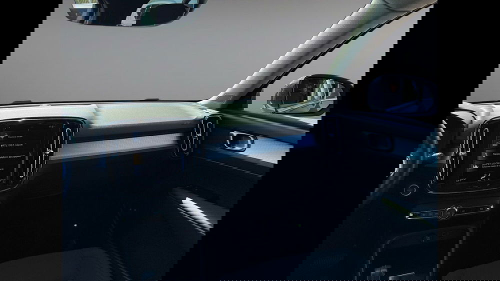 Volvo XC40 usata a Palermo (8)