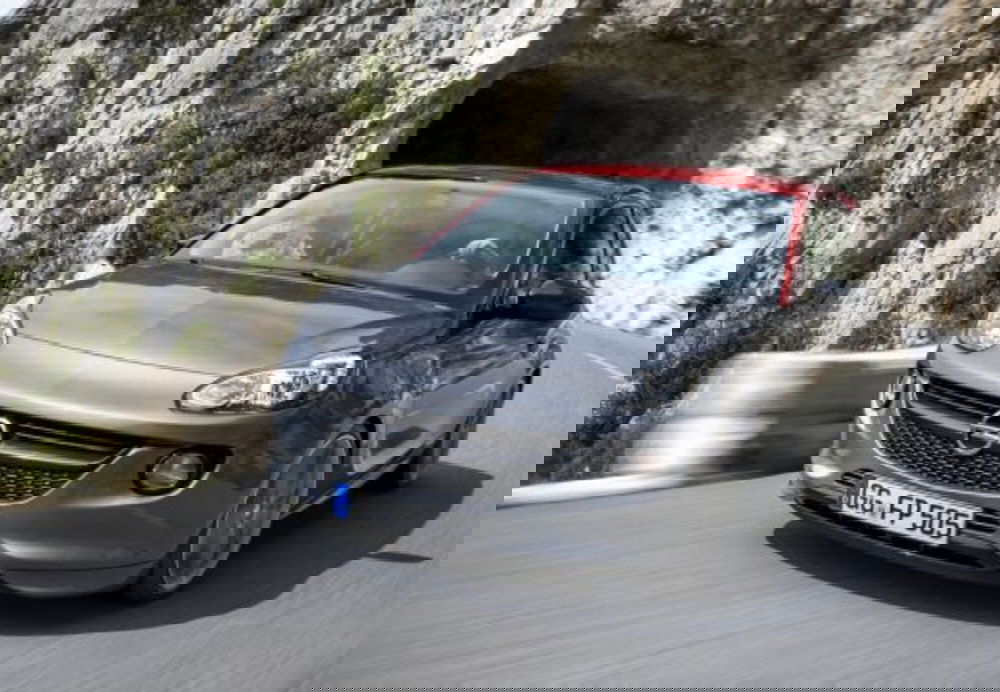 Opel Adam usata a Palermo (14)