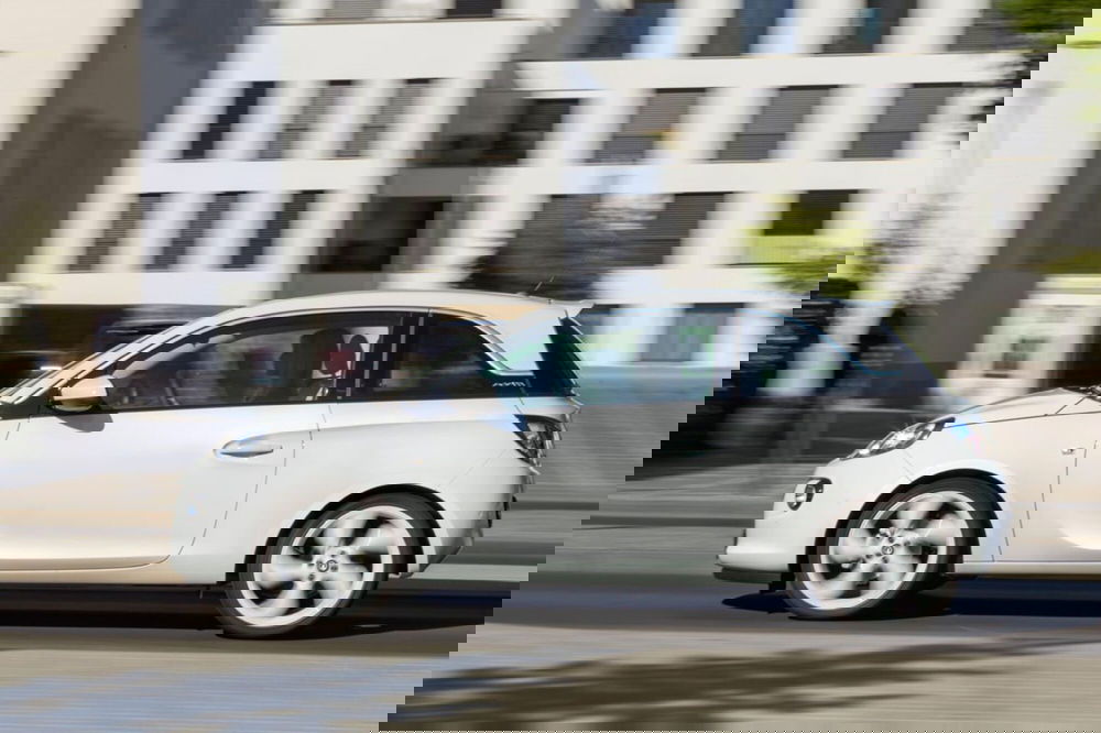 Opel Adam usata a Palermo (5)