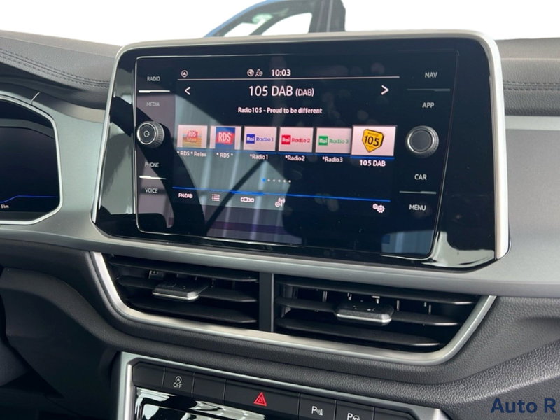 Volkswagen T-Roc Cabrio nuova a Potenza (12)