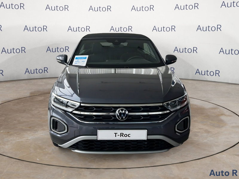 Volkswagen T-Roc Cabrio nuova a Potenza (3)