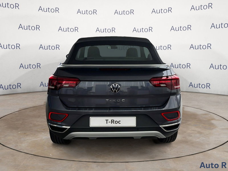 Volkswagen T-Roc Cabrio nuova a Potenza (7)