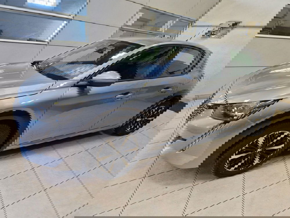 Peugeot 208 usata a Varese (2)