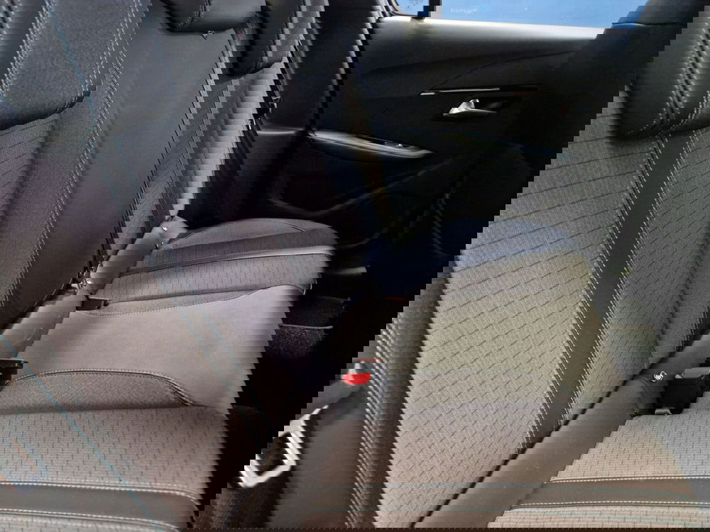 Peugeot 208 usata a Varese (8)