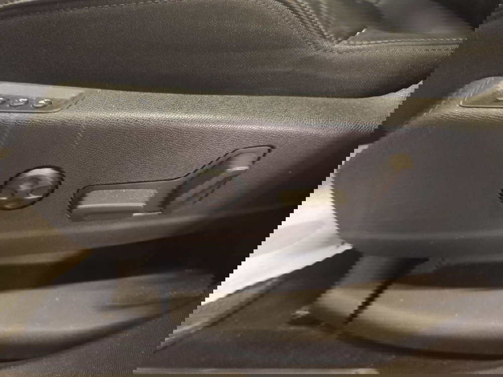 Peugeot 3008 usata a Milano (14)