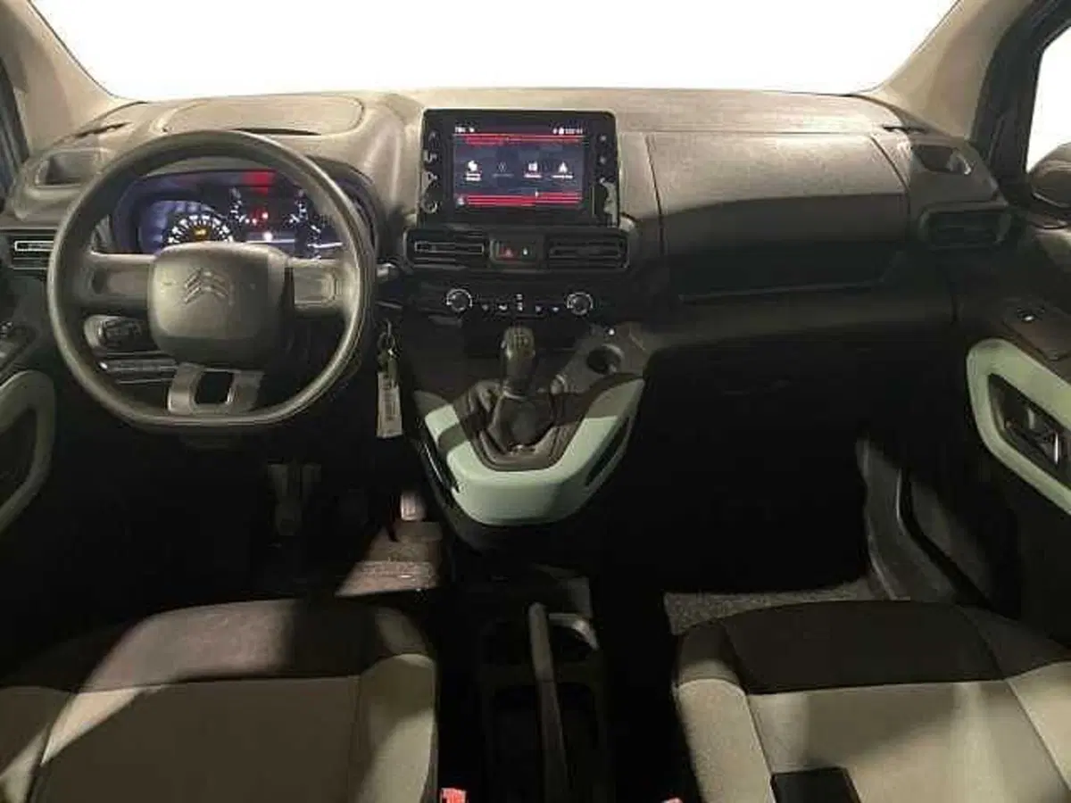 Citroen Berlingo usata a Salerno (11)