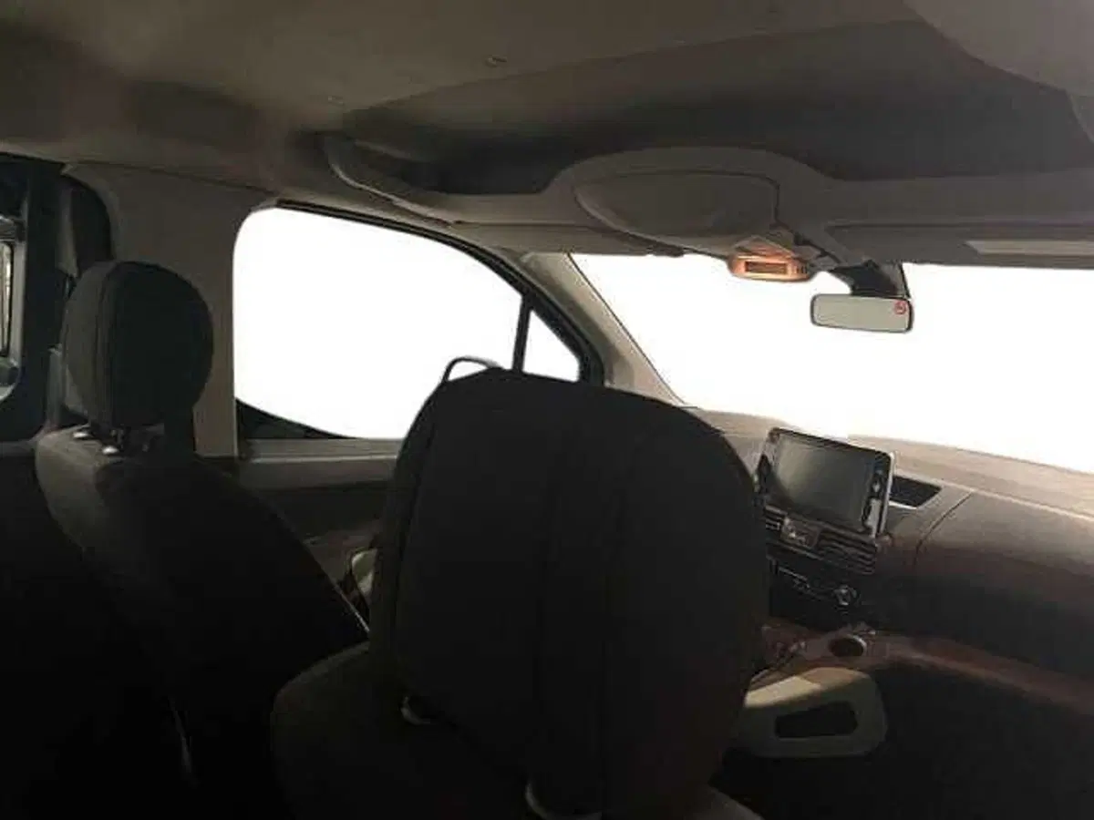 Citroen Berlingo usata a Salerno (17)