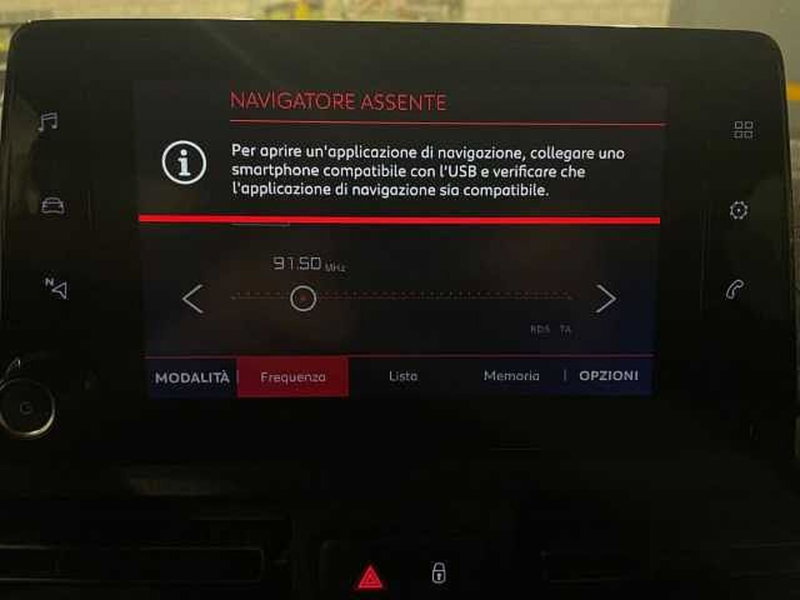 Citroen Berlingo usata a Salerno (19)