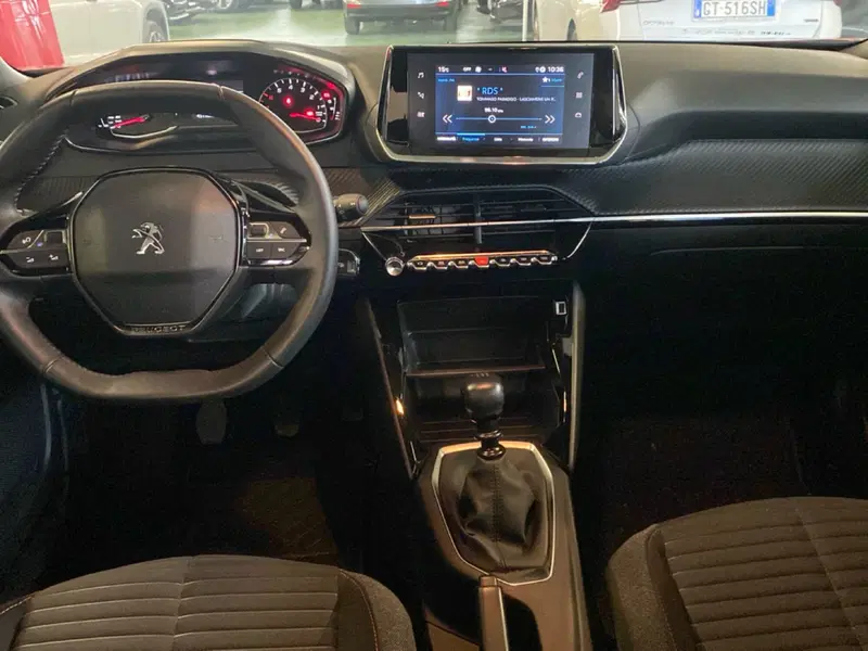 Peugeot 2008 usata a Catanzaro (10)