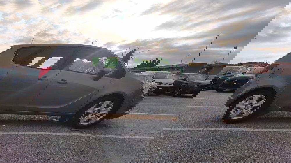 Opel Meriva usata a Firenze (10)