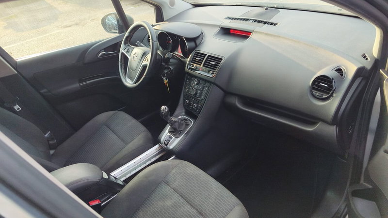 Opel Meriva usata a Firenze (11)