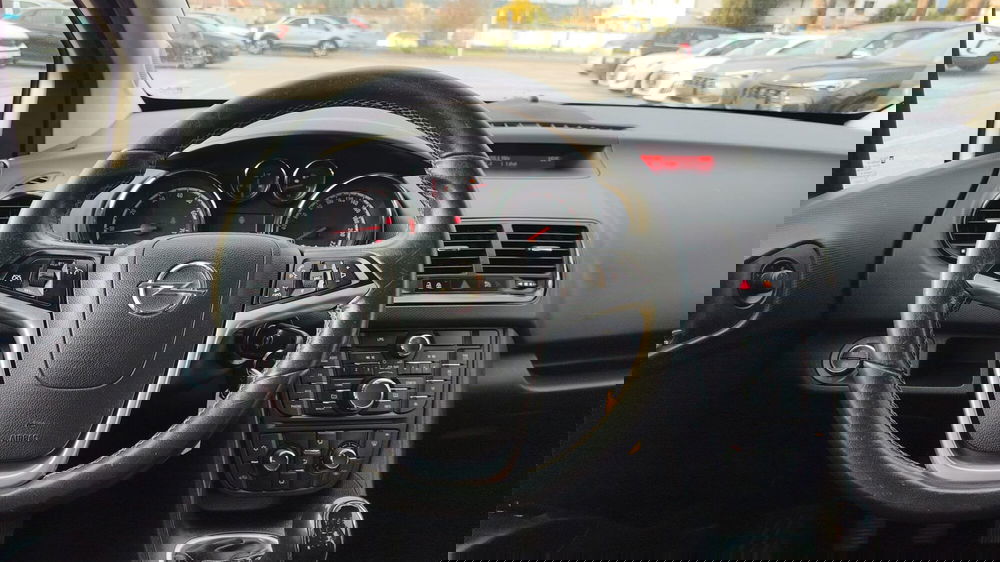 Opel Meriva usata a Firenze (15)